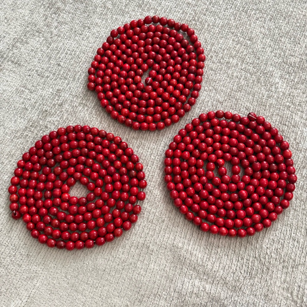 Vintage Wooden‎ Cranberry Christmas Tree Bead Garland Lot Red Holiday Decor
